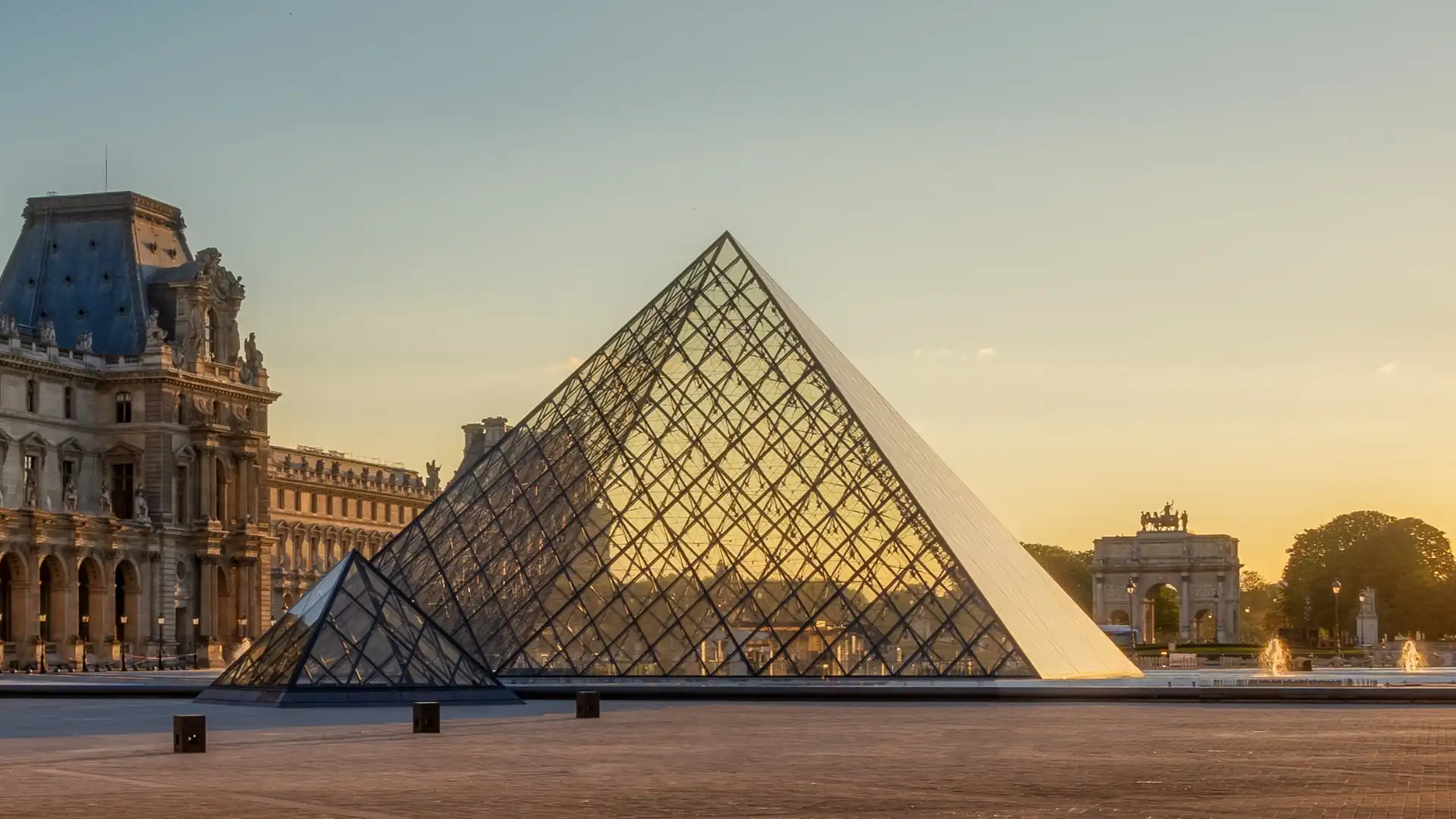 The Louvre Museum: Secrets, Fun Facts, Tips and Tickets!